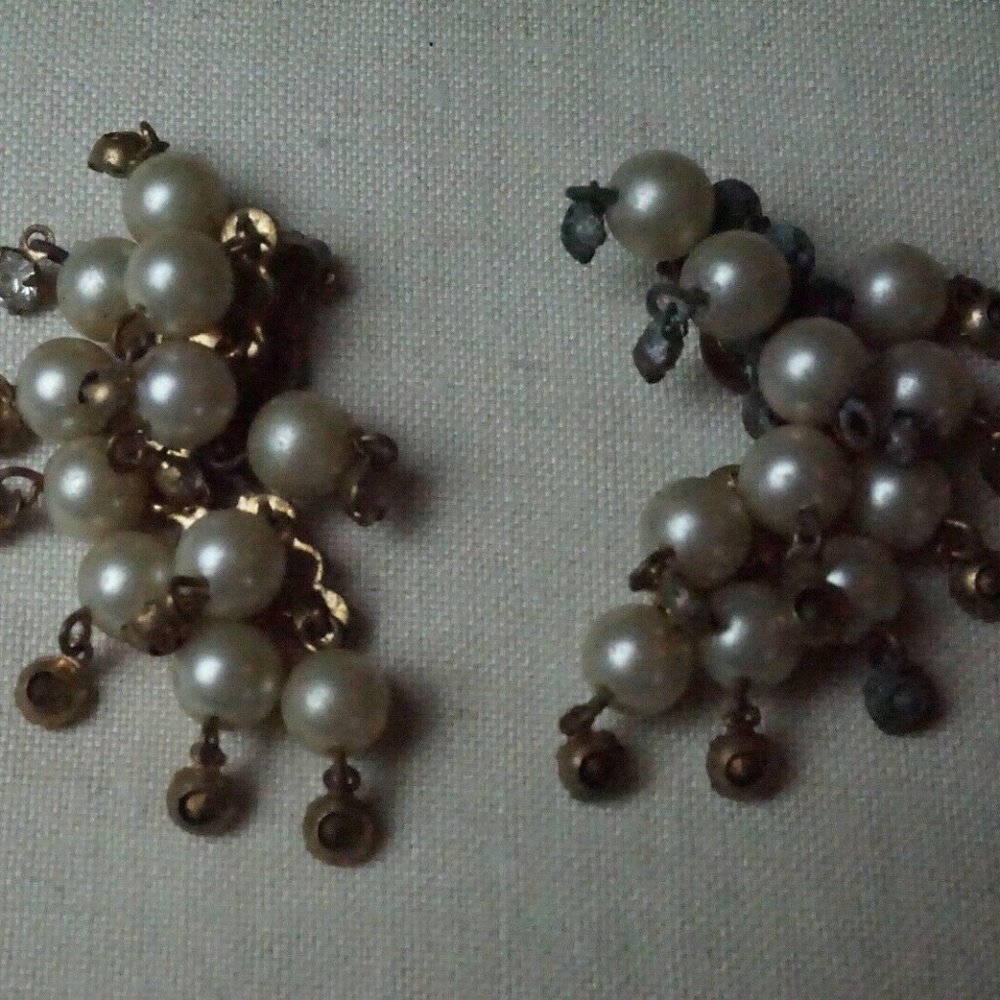 Clipons w Faux Pearls & Diamond-Like Stones 017